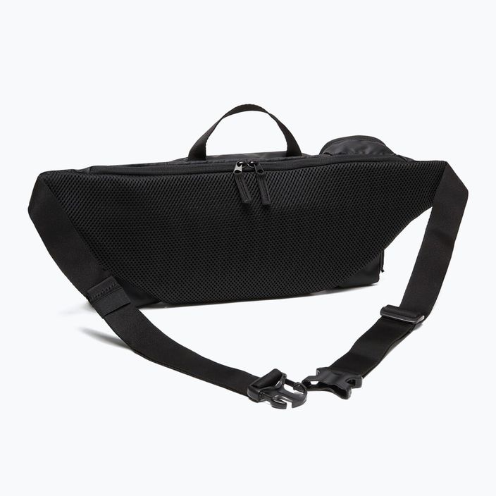 Oakley Road Trip Rc Beltbag 4 l blackout θήκη νεφρών 2