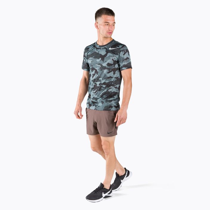 Ανδρικό μπλουζάκι προπόνησης Nike Dri-FIT γκρι DD6886-084 2
