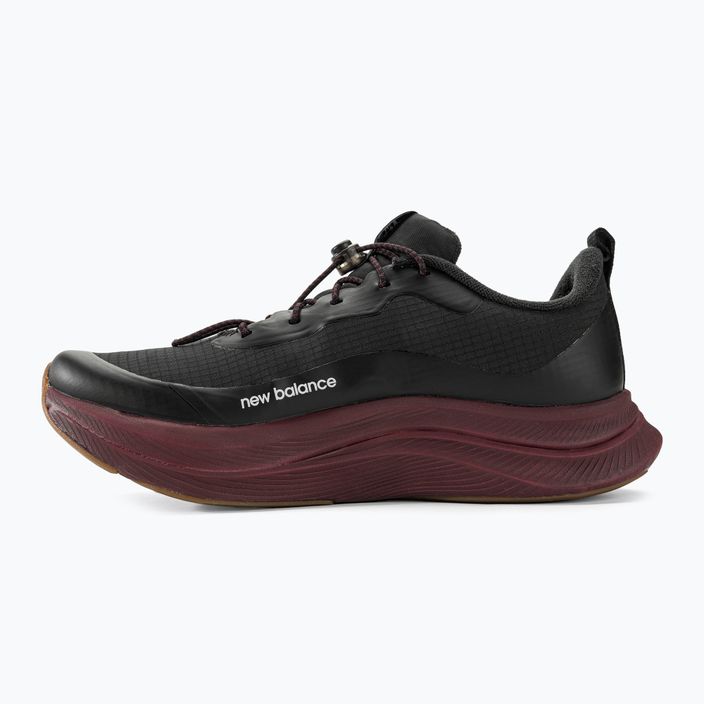 Γυναικεία παπούτσια για τρέξιμο New Balance WFCPWV1 μαύρο 10
