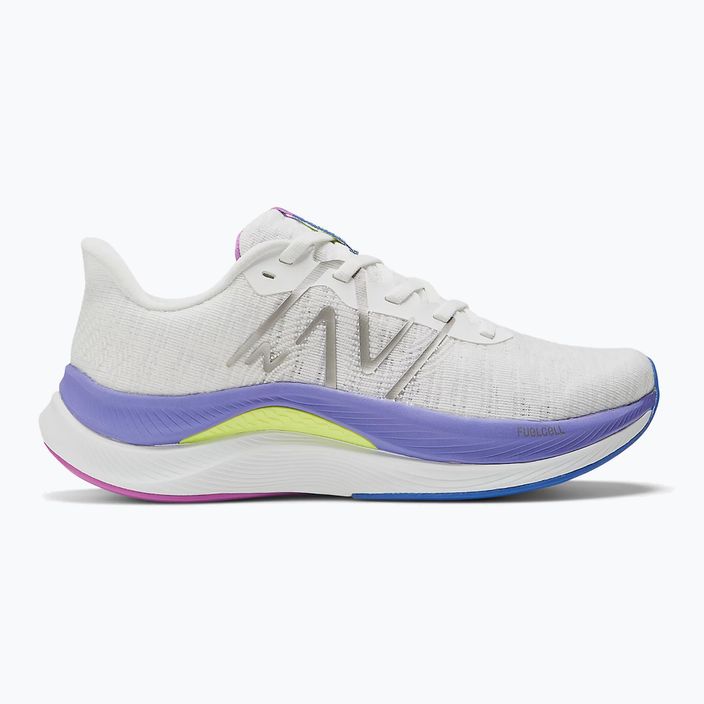 New Balance FuelCell Propel v4 λευκά/πολλαπλά γυναικεία παπούτσια τρεξίματος 11