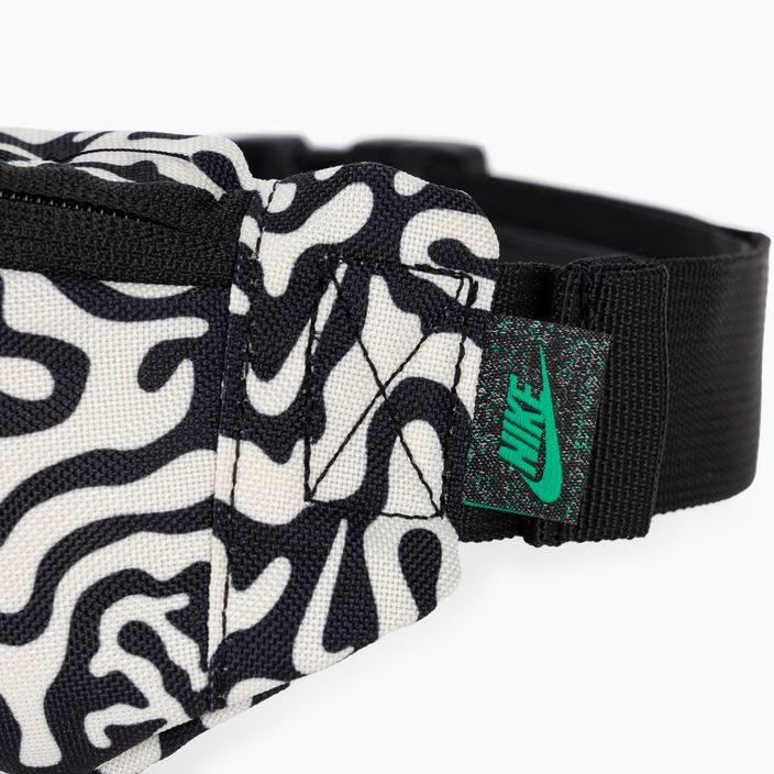 Τσαντάκι μέσης Nike Heritage Waistpack 3 l black/coconut milk/stadium green 5