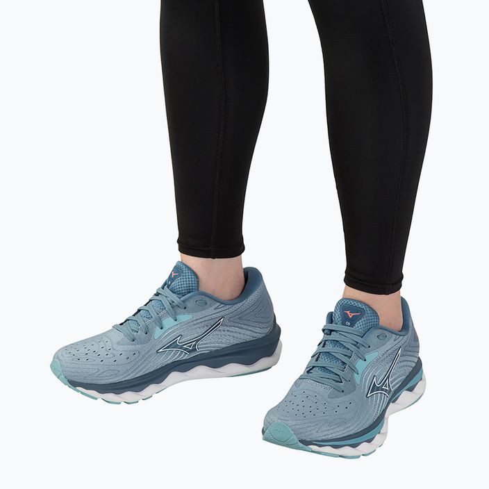 Γυναικεία παπούτσια για τρέξιμο Mizuno Wave Sky 6 μπλε σκιά/λευκό/μελαχρινό μπλε 4