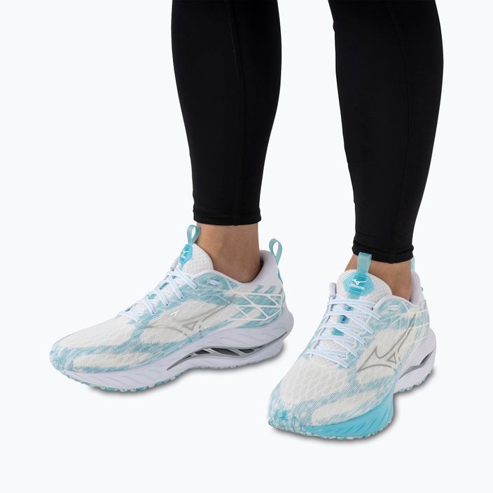 Mizuno Wave Inspire 20 SP λευκό/ασημί/μπλε λάμψη παπούτσι για τρέξιμο 14
