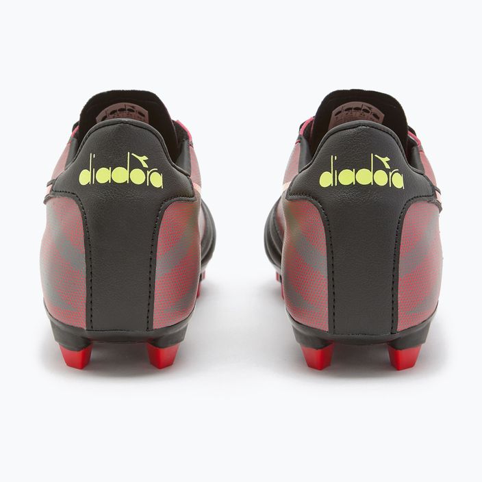 Ανδρικά ποδοσφαιρικά παπούτσια Diadora Brasil Elite Veloce R LPU μαύρο και κόκκινο DD-101.179181-D0136-39 11