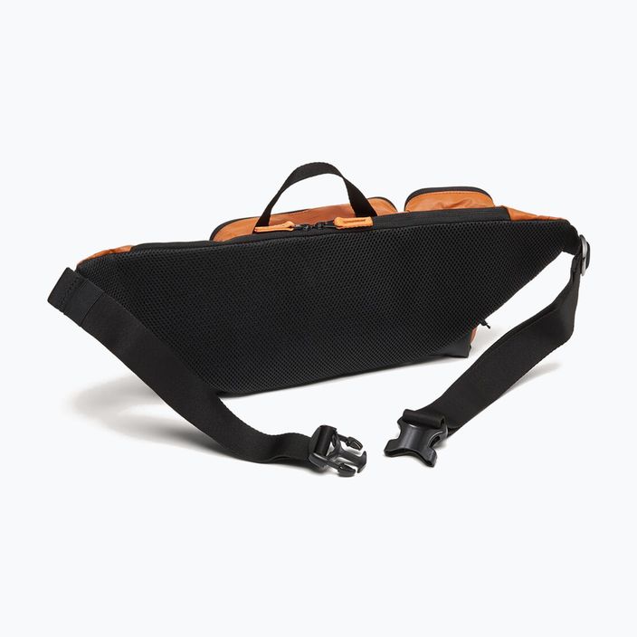 Oakley Road Trip Rc Beltbag 4 l θήκη νεφρών τζίντζερ 3