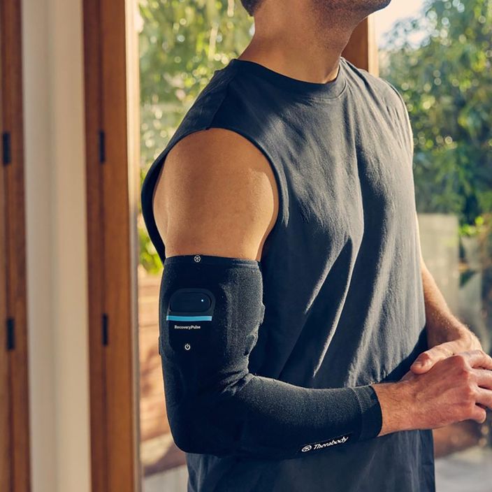 Μανίκι συμπίεσης Therabody RecoveryPulse Arm black/blue 4