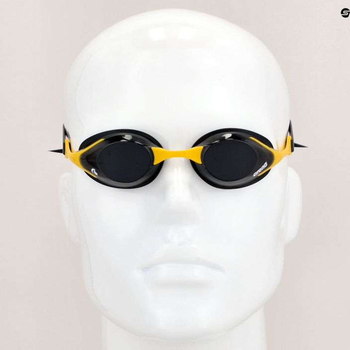 Γυαλιά κολύμβησης Arena Cobra Swipe σκούρο καπνό/κίτρινο 004195/200 15