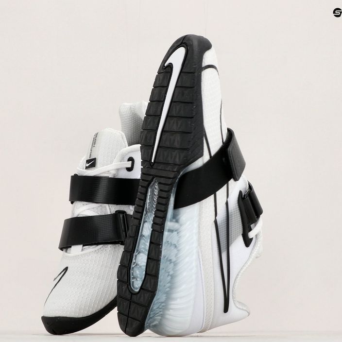 Nike Romaleos 4 λευκά / μαύρα παπούτσια άρσης βαρών 16
