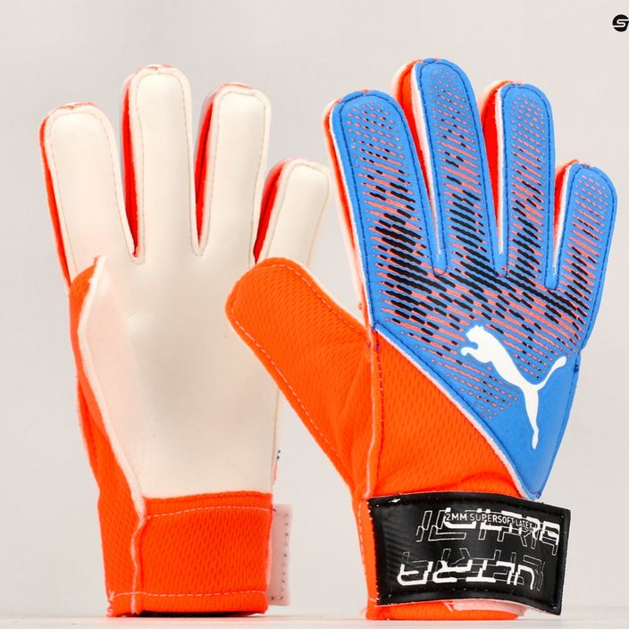 Παιδικά γάντια τερματοφύλακα PUMA Ultra Grip 4 RC ultra orange/blue glimmer 7