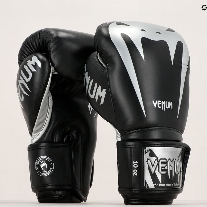 Venum Giant 3.0 μαύρα και ασημί γάντια πυγμαχίας 2055-128 10