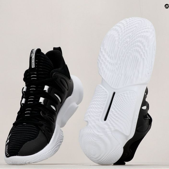 Under Armour γυναικεία παπούτσια μπάσκετ W Flow Breakthru 4 μαύρο/μαύρο/λευκό 11