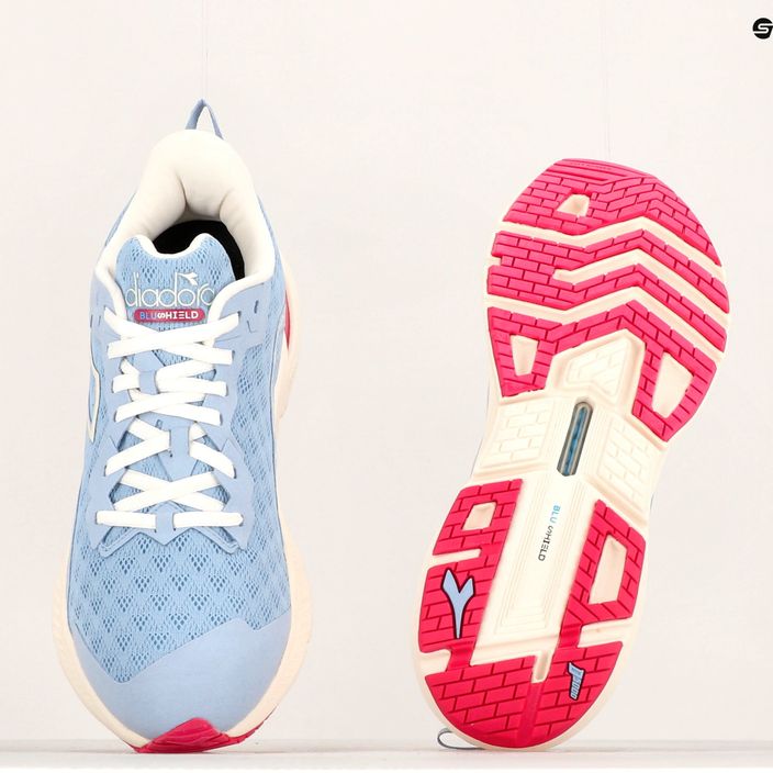 Γυναικεία αθλητικά παπούτσια Diadora Mythos Blushield Volo 3 kentucky blu/whisper white 19