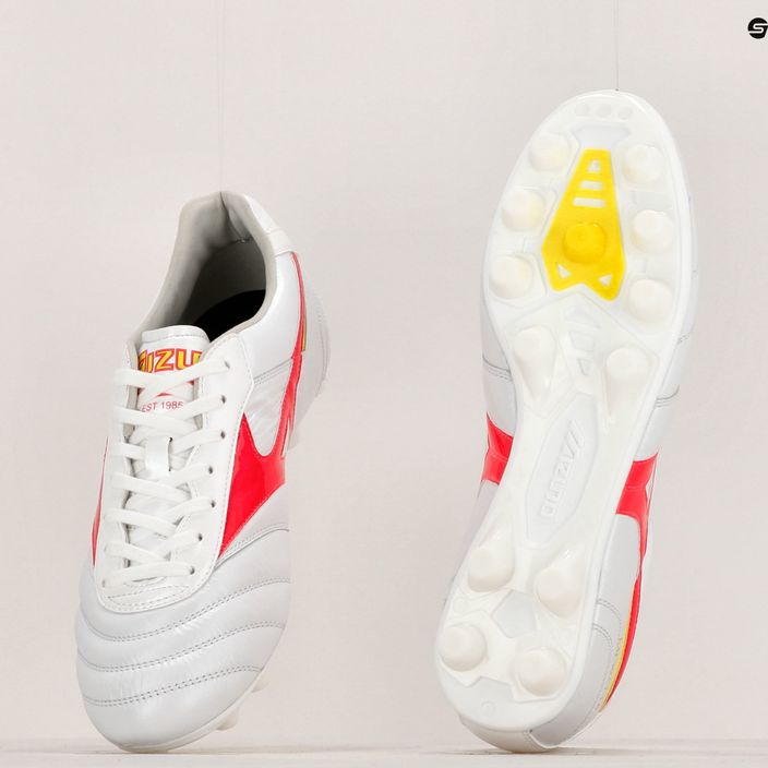 Ανδρικά ποδοσφαιρικά παπούτσια Mizuno Morelia II Elite MD λευκά/κοραλλί κοραλλί2/μπολτ2 14