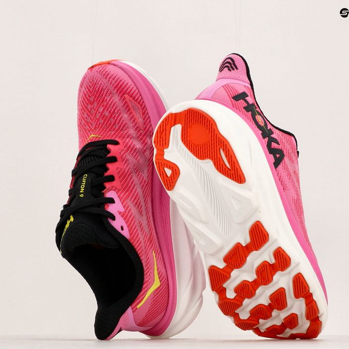 Γυναικεία παπούτσια για τρέξιμο HOKA Clifton 9 βατόμουρο/φράουλα 10