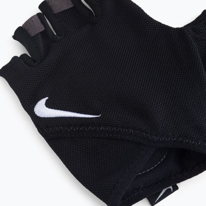 Γυναικεία γάντια προπόνησης Nike Gym Essential μαύρα N0002557-010 4