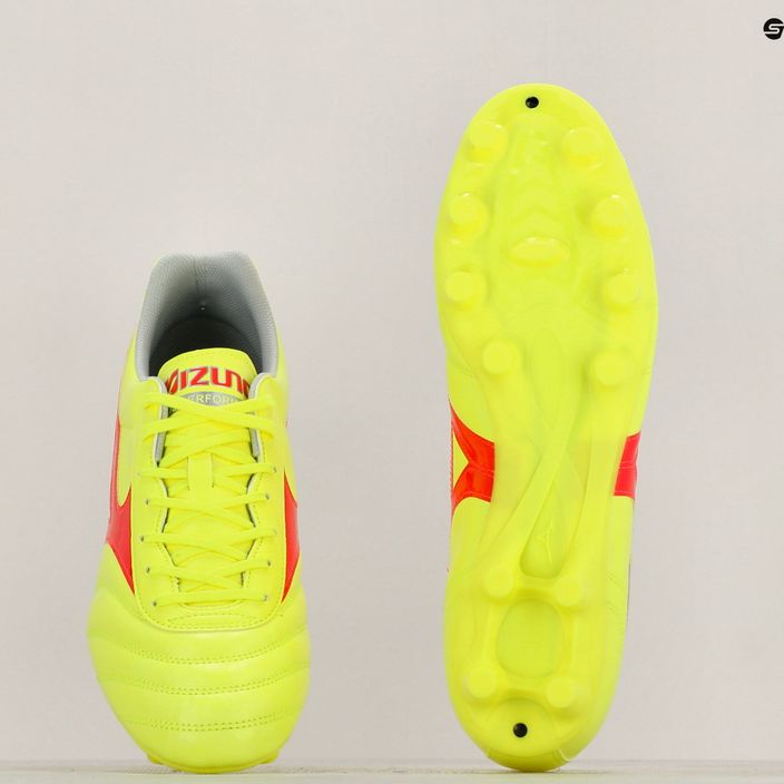Mizuno Morelia II Club MD κίτρινο ασφαλείας/καυτό κοράλλι 2/ασημένιο γαλαξία ανδρικά ποδοσφαιρικά παπούτσια 11