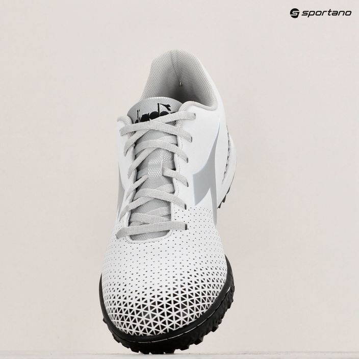 Ανδρικά ποδοσφαιρικά παπούτσια Diadora Pichichichi 6 TFR λευκό/ασημί/μαύρο 16