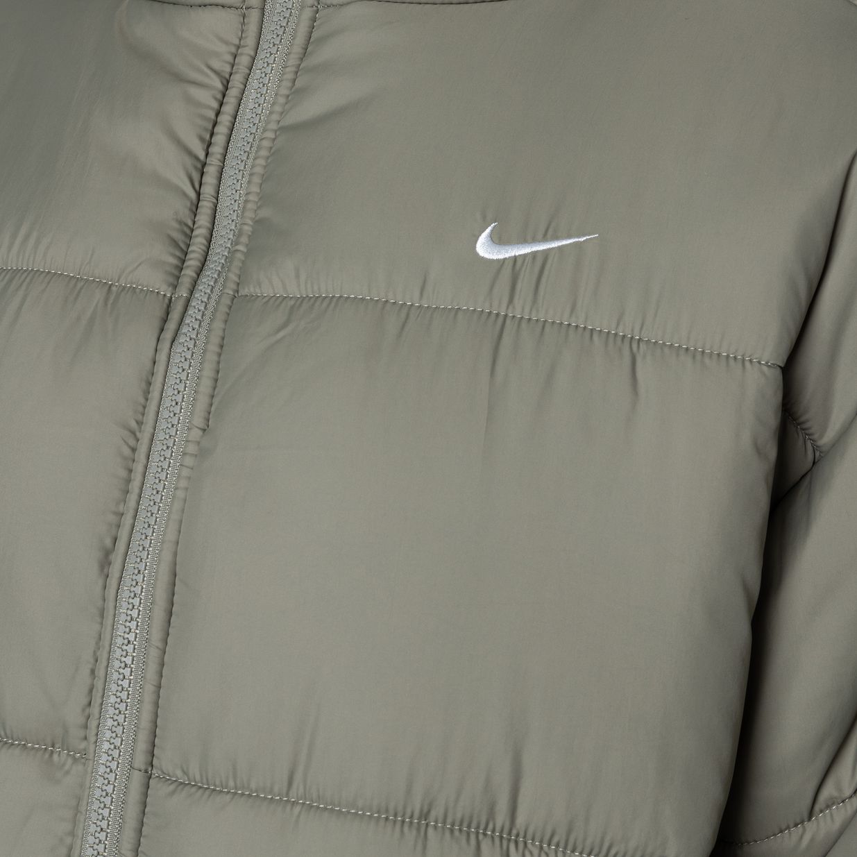 Γυναικείο πουπουλένιο μπουφάν Nike Sportswear Classic Puffer Therma-Fit light army/white 6