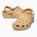 Crocs Classic σαγιονάρες σιταριού 6