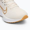 Nike Quest 6 phantom/sail/pale ivory/metallic gold γυναικεία παπούτσια για τρέξιμο 7