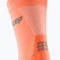 Γυναικείες κάλτσες συμπίεσης CEP Ultralight Mid Cut coral/cream 4