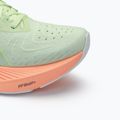 ASICS Novablast 4 Paris γυναικεία παπούτσια για τρέξιμο cool matcha/safety yellow 8