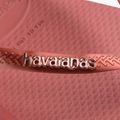 Γυναικείες σαγιονάρες Havaianas Square Logo Metallic mahogany 12