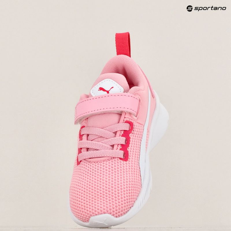 Παιδικά παπούτσια PUMA Flyer Runner V Inf pink lilac/puma white/puma pink 9