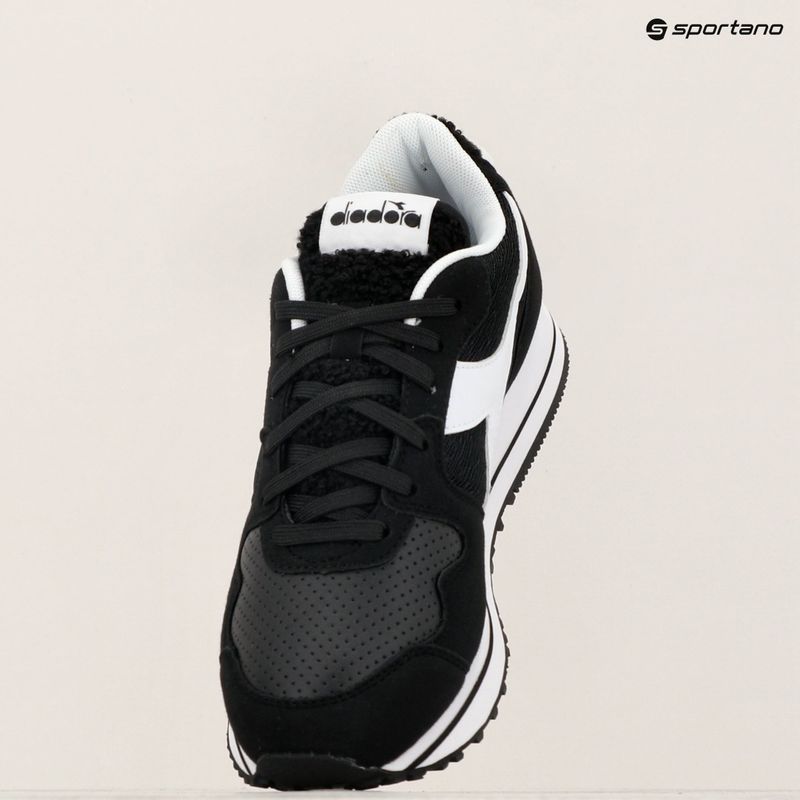 Γυναικεία παπούτσια Diadora Skyler Platform Curly black 9