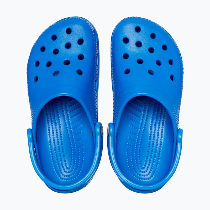 Crocs Classic σαγιονάρες με μπλε μπουλόνι 4