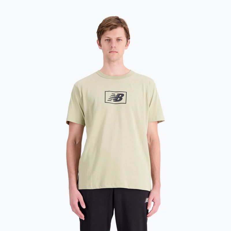 Ανδρικό t-shirt New Balance Essentials με λογότυπο fatigueg