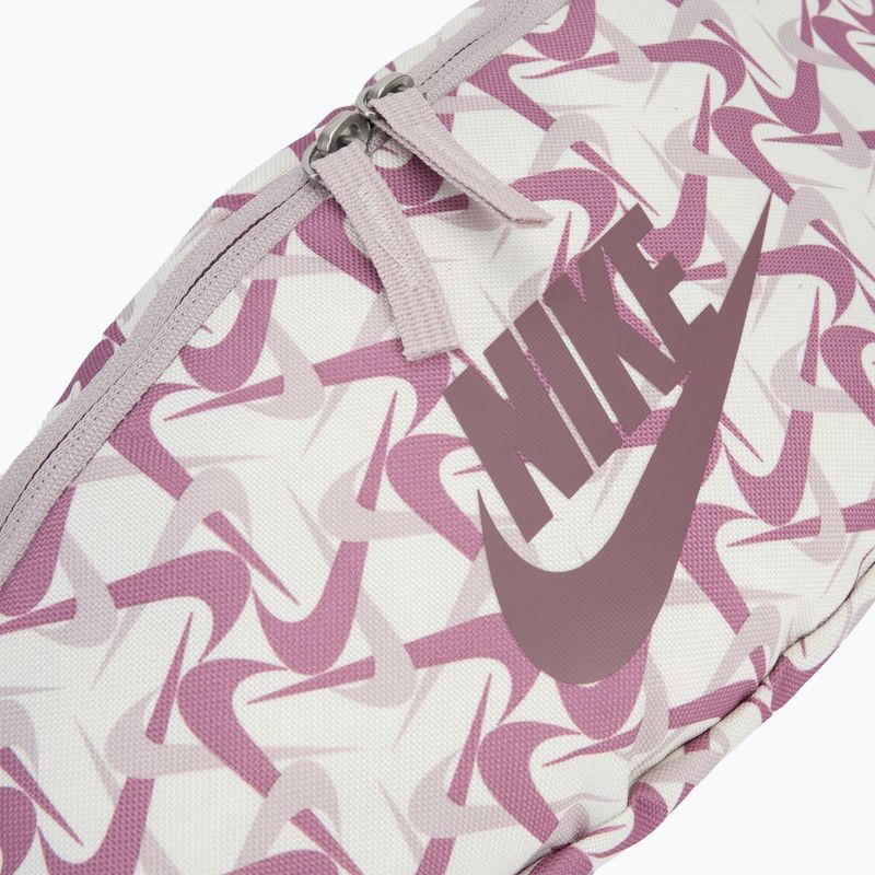 Nike Heritage 3 l πανί/πλατινένιο βιολετί/ταούπ γκρι θήκη νεφρών 4