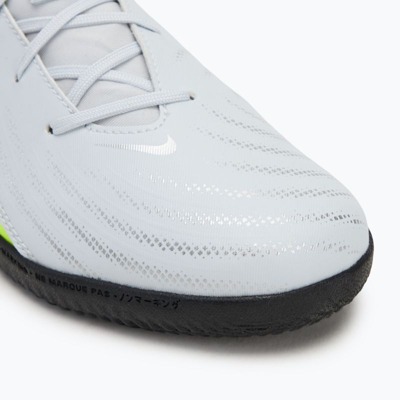 Παιδικά ποδοσφαιρικά παπούτσια Nike Phantom GX 2 Academy IC μεταλλικό ασημί/βολτ/μαύρο 7