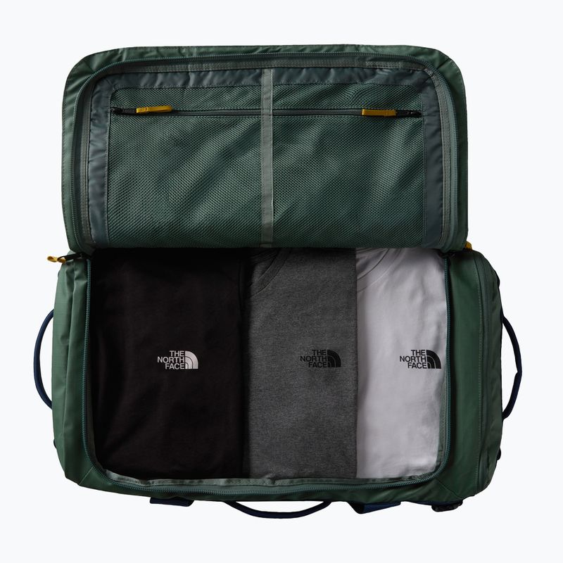 The North Face Base Camp Voyager Duffel 62 l ταξιδιωτική τσάντα σε πράσινο/σκιαστικό μπλε χρώμα 5