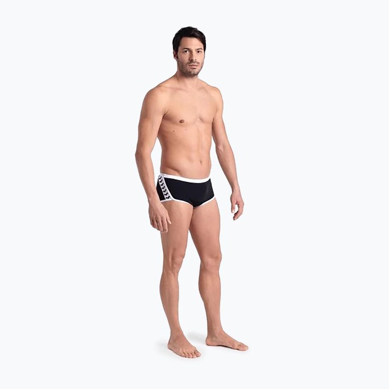 Ανδρικά arena Icons Swim Low Waist Short Solid μαύρο/λευκό σλιπ για κολύμπι 5