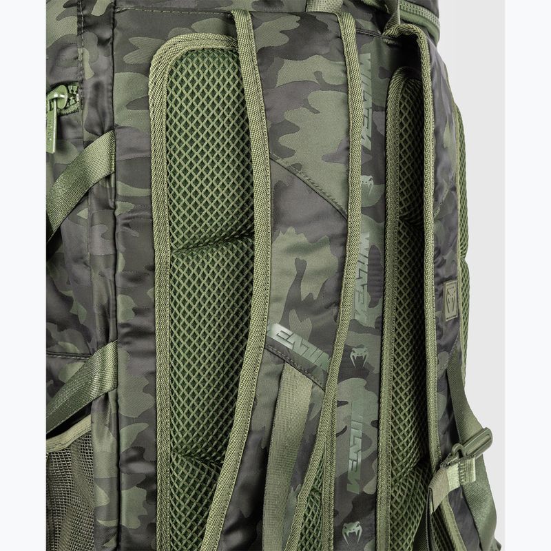 Σακίδιο προπόνησης Venum Challenger Xtrem 63 l khaki camo 7