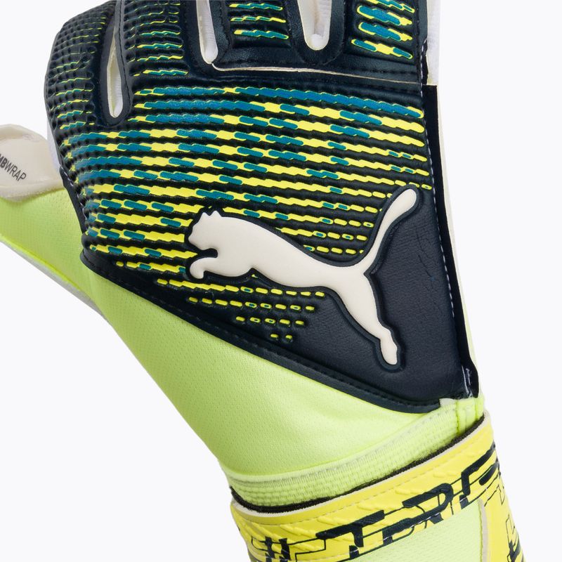 Γάντια τερματοφύλακα PUMA Ultra Grip 2 RC πράσινο 041814 01 3