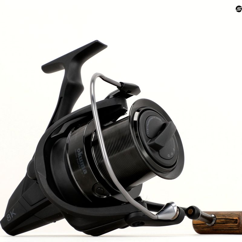 Okuma 8K Carp reel μαύρο 5