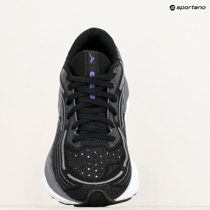 Γυναικεία παπούτσια τρεξίματος Mizuno Wave Skyrise 4 black/nimbclud/quiet shade 9